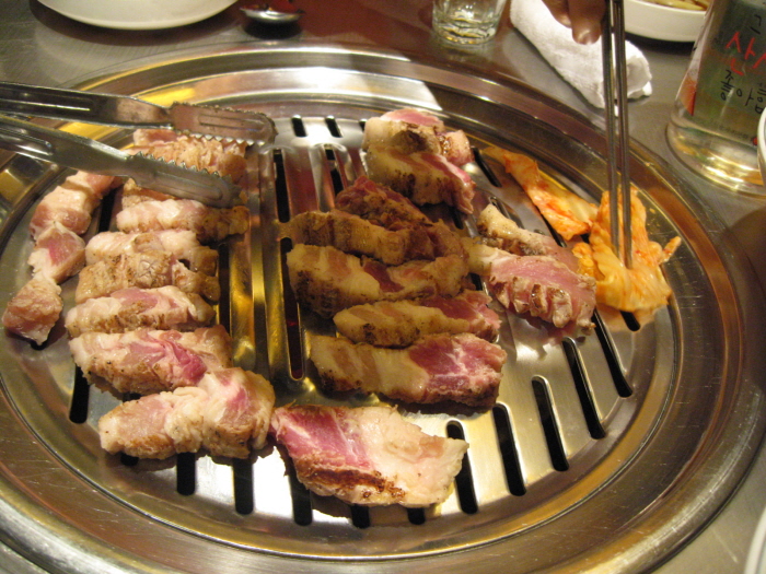 당산역 도네누 볏집 통 삼겹살 | 음식 갤러리 당산역 도네누 볏집 통 삼겹살 | 음식 갤러리 | 루리웹